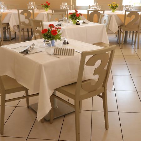 Hotel Ancora 폰테카냐노 외부 사진