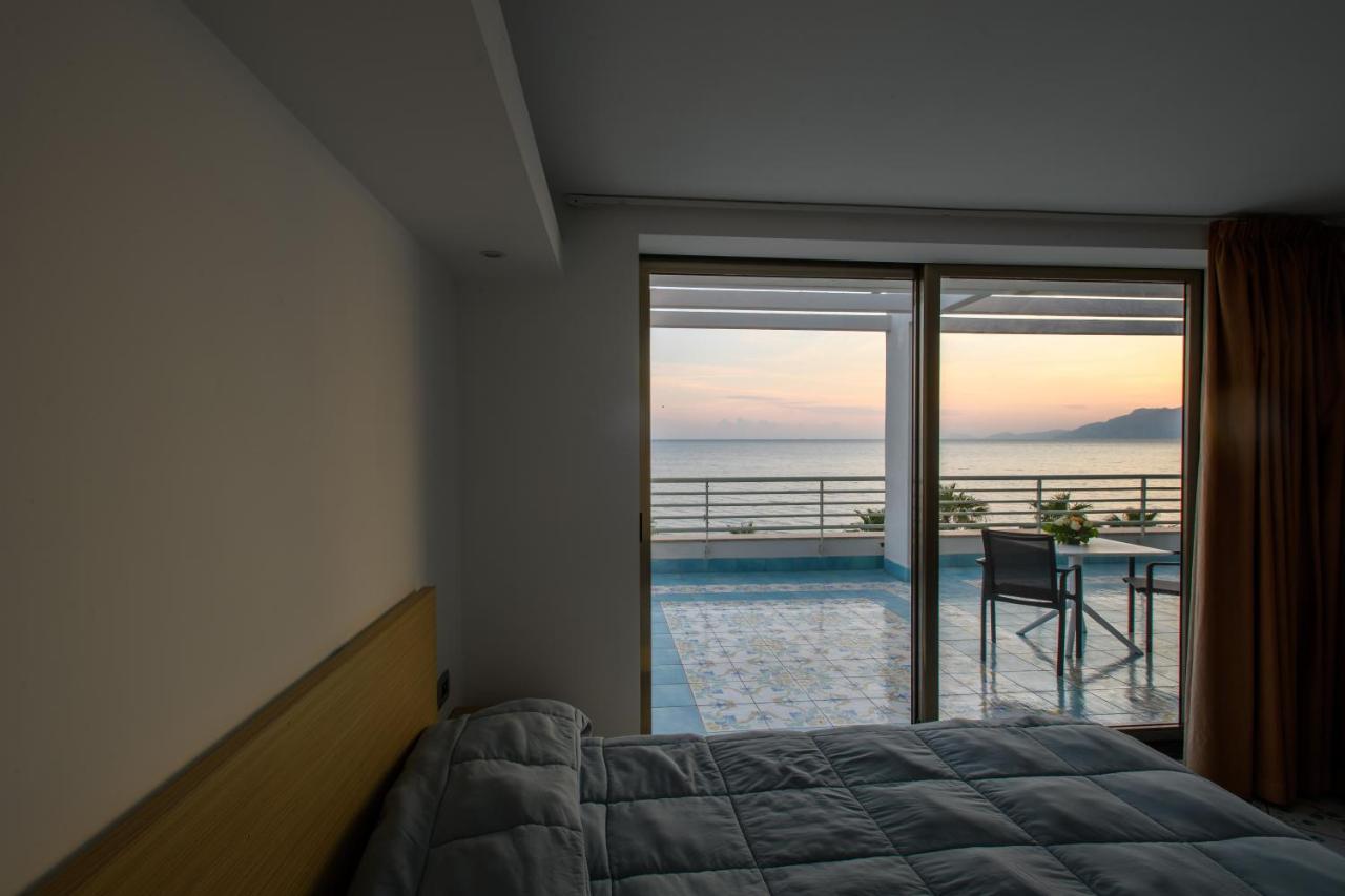 Hotel Ancora 폰테카냐노 외부 사진