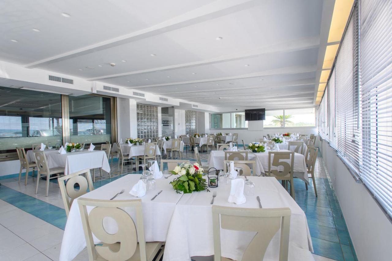Hotel Ancora 폰테카냐노 외부 사진